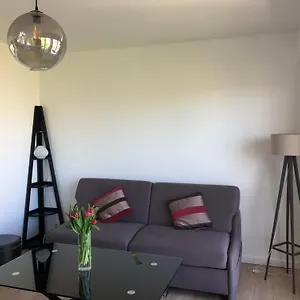 https://studio-tout-confort-apercu-mer.inbrittany.com