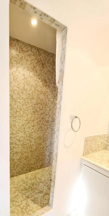 Appartement HAMEAU DES AMANDIERS - vue mer, golf et vignes à Saint-Cyr-sur-Mer